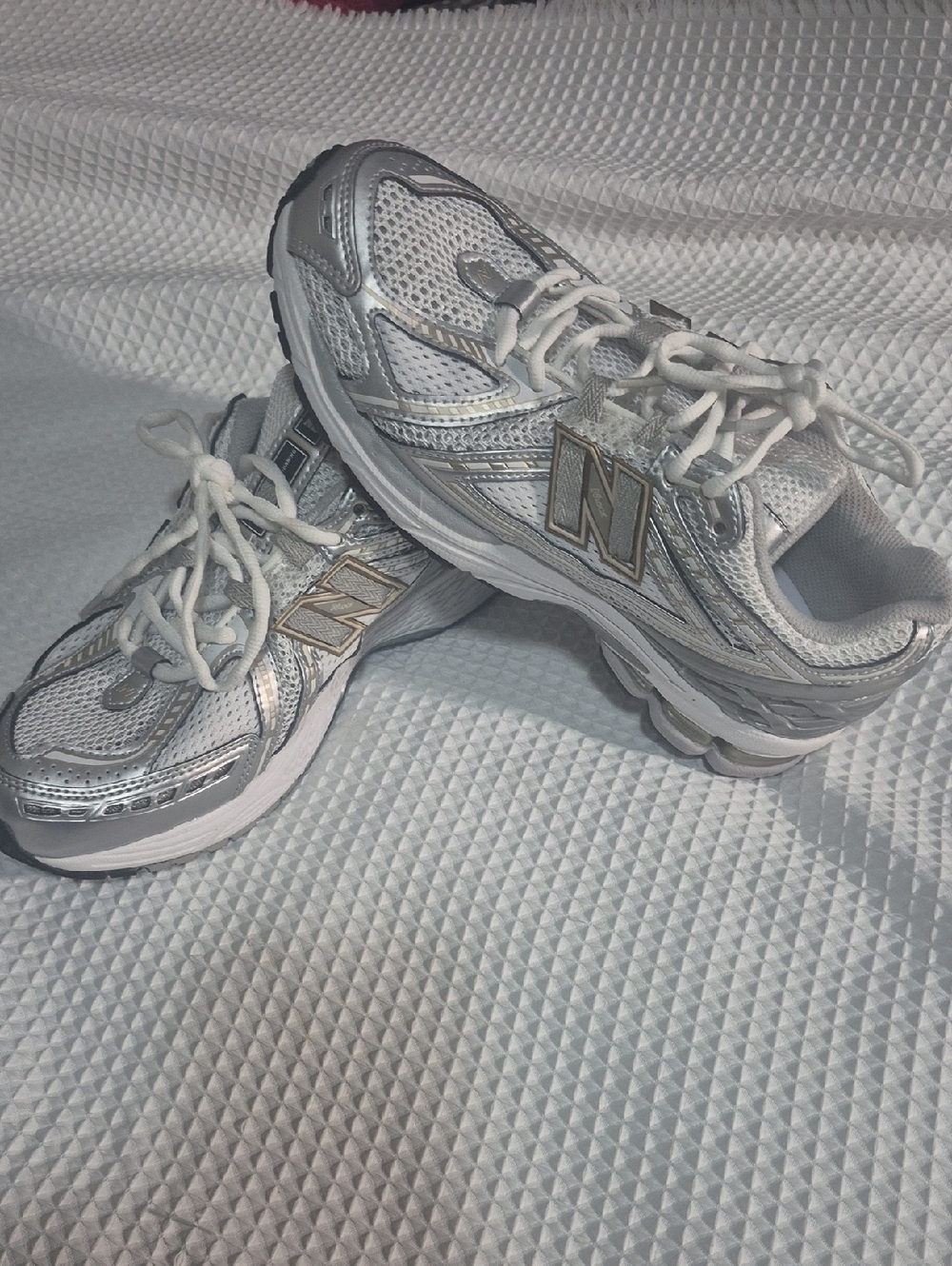 New Balance Women's Silver and White Mesh Training Sneakers